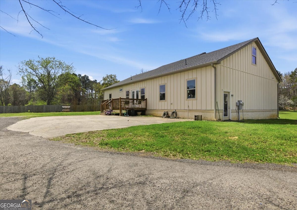 495 Lees Lake Road Fayetteville - Photo 8