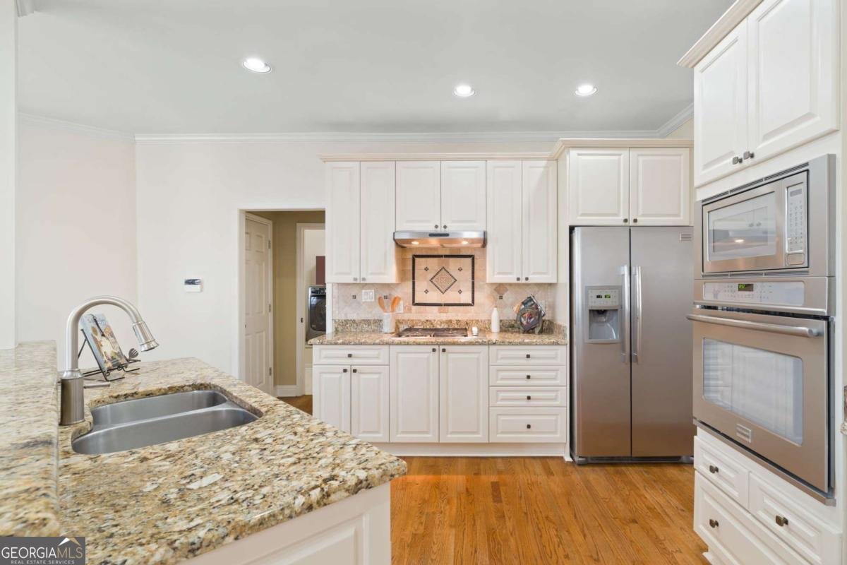 113 Highgrove Drive Suwanee - Photo 15