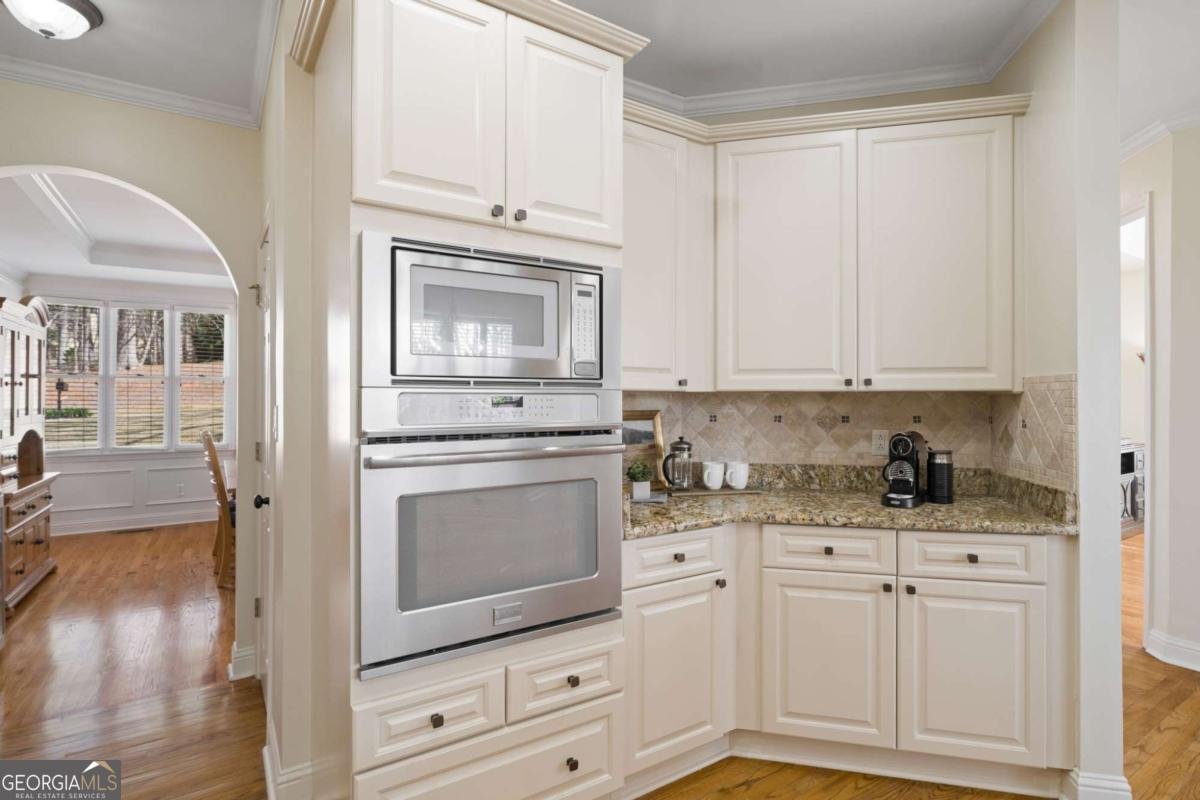 113 Highgrove Drive Suwanee - Photo 16