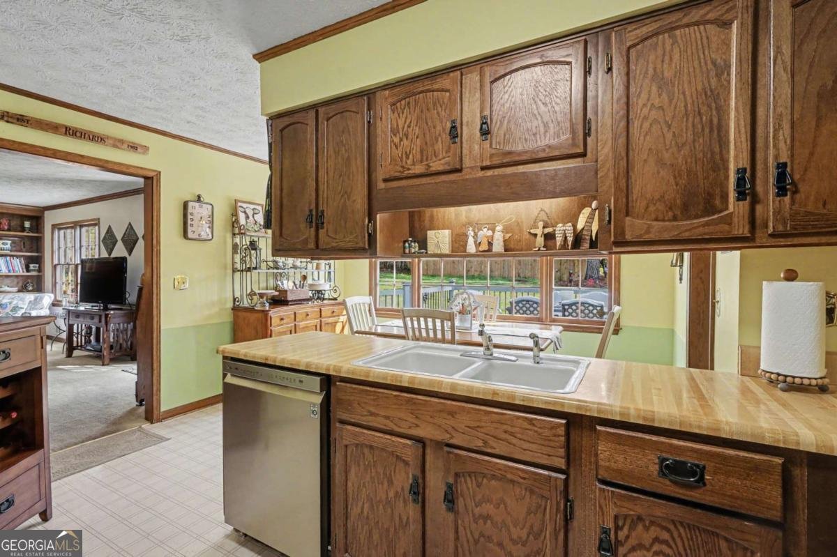 777 Saybrook Circle Lilburn - Photo 15