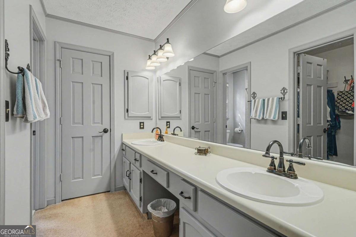 777 Saybrook Circle Lilburn - Photo 24