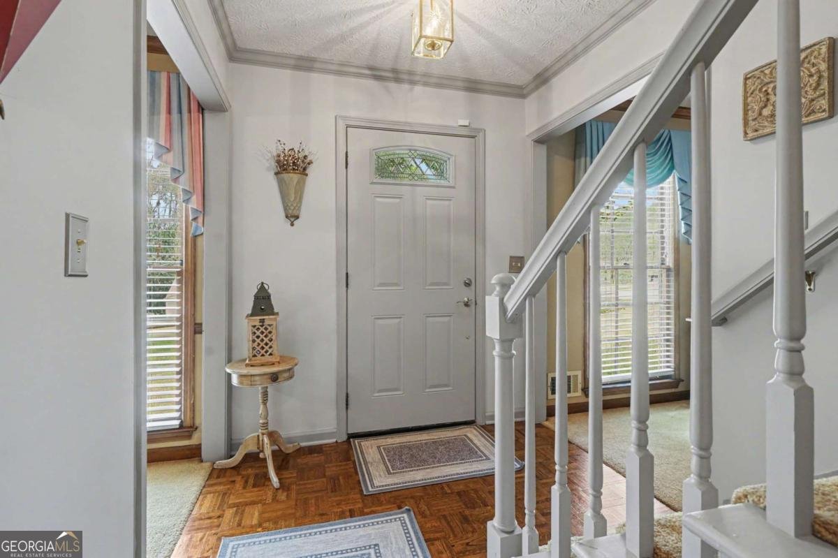 777 Saybrook Circle Lilburn - Photo 3