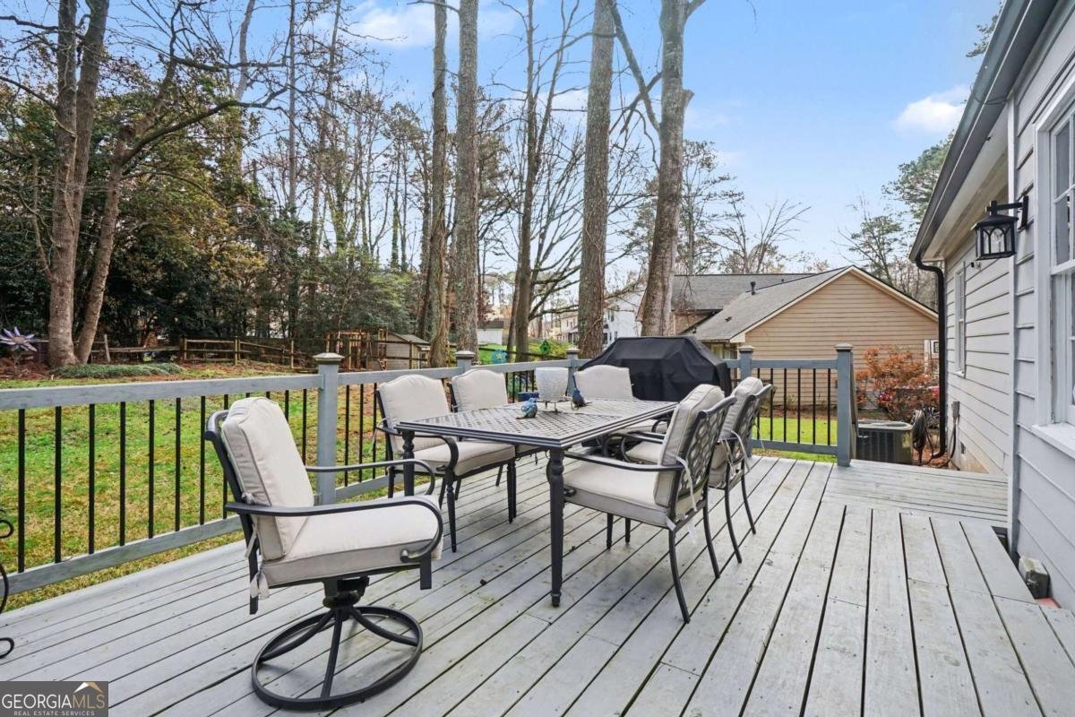 777 Saybrook Circle Lilburn - Photo 30