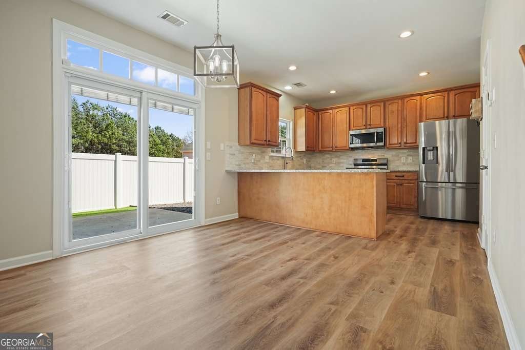 297 Hiawassee Drive Woodstock - Photo 11