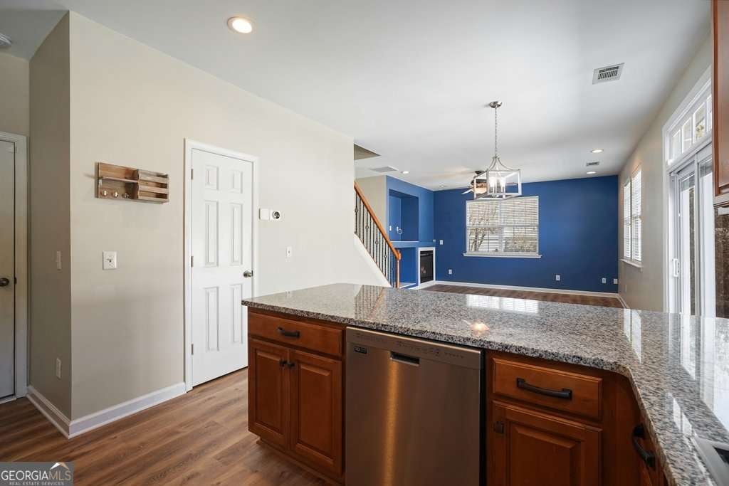 297 Hiawassee Drive Woodstock - Photo 17