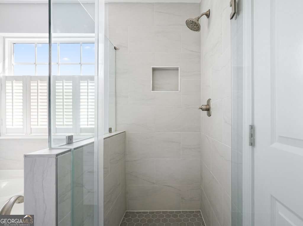 297 Hiawassee Drive Woodstock - Photo 25