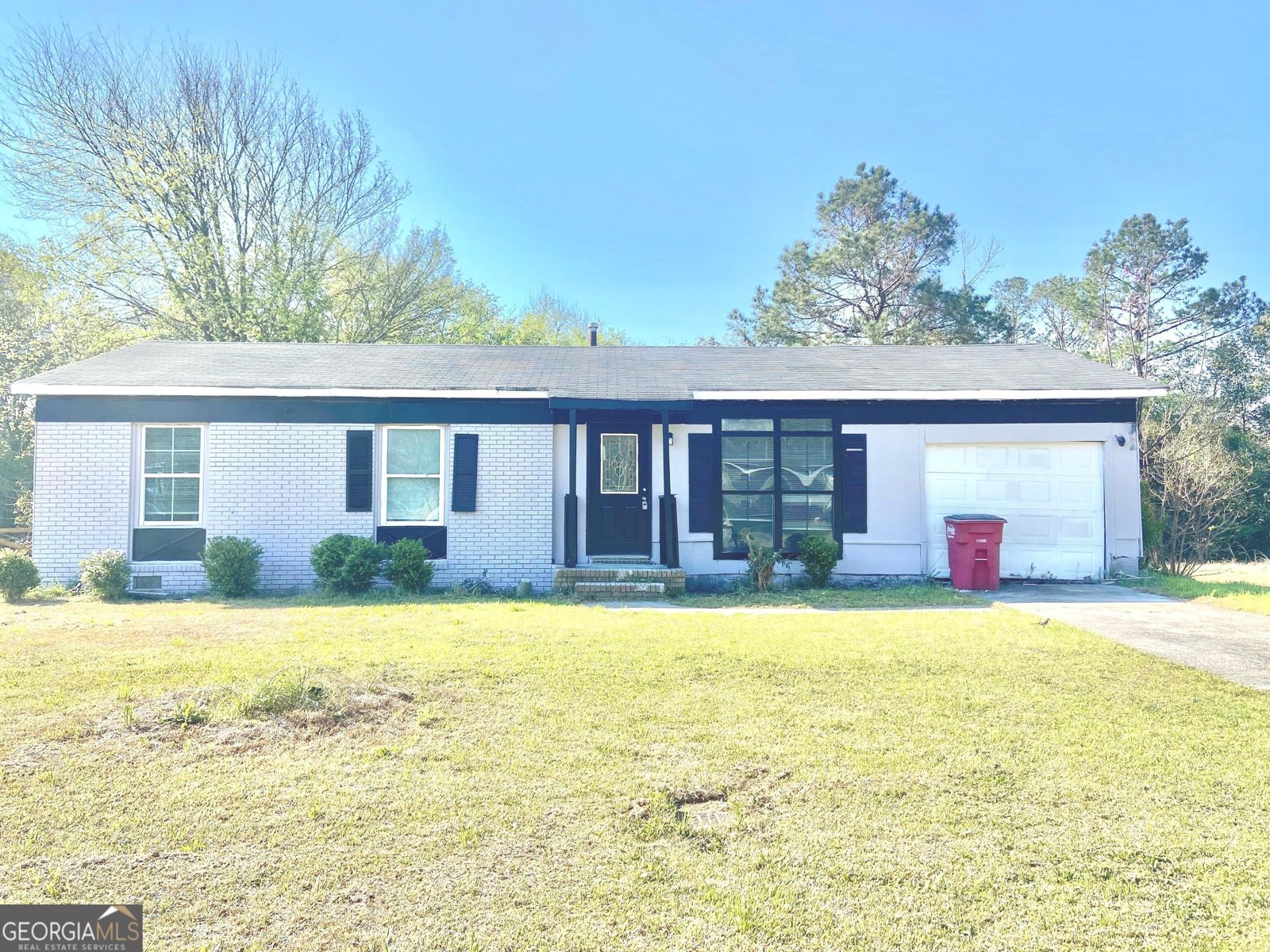 2830 Village Green Drive Macon - Photo 1