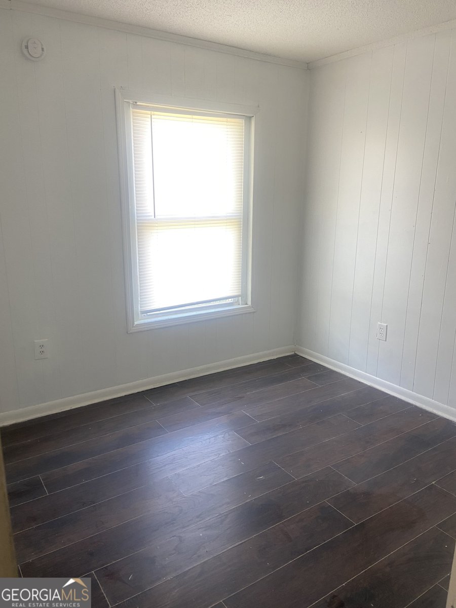 2830 Village Green Drive Macon - Photo 13