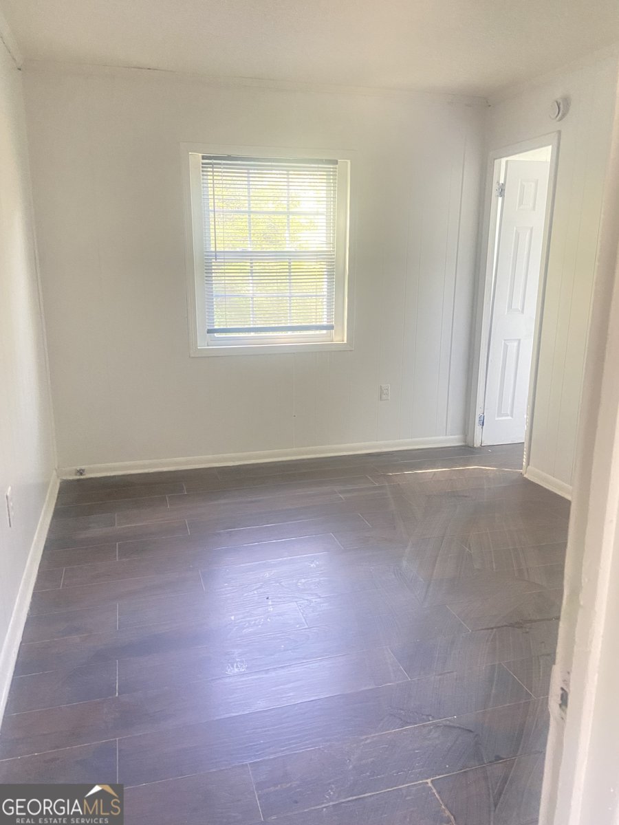 2830 Village Green Drive Macon - Photo 9