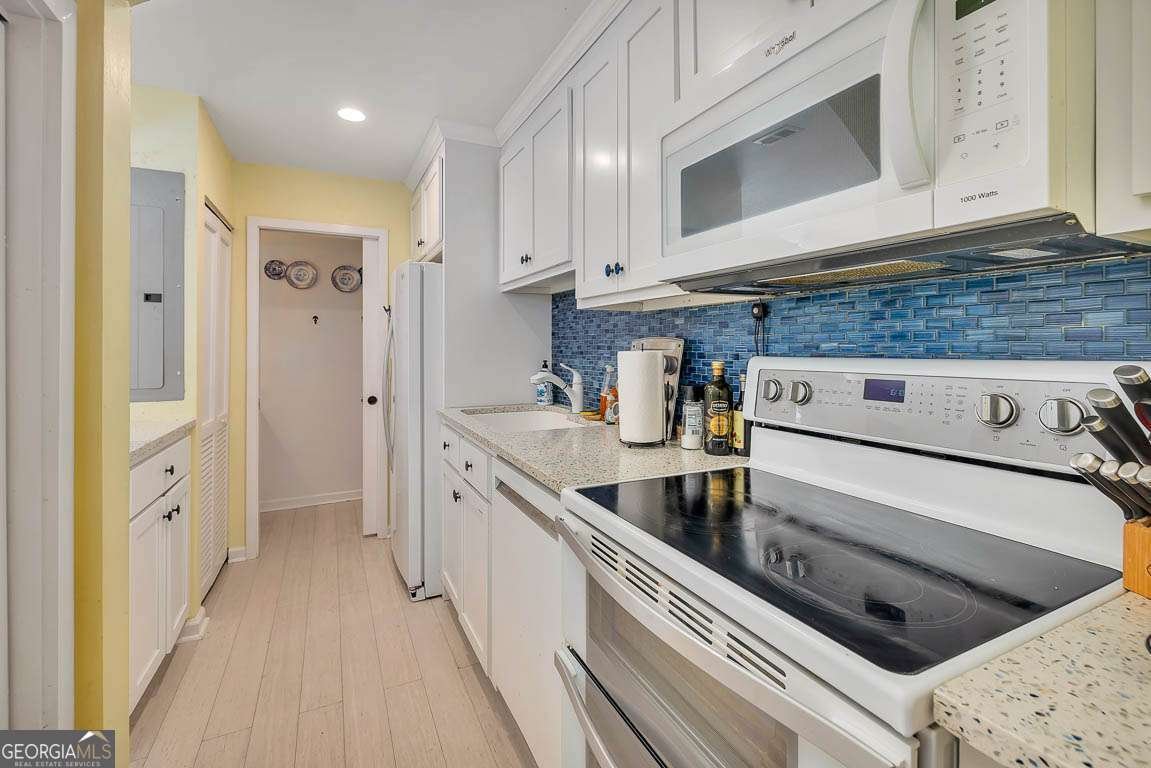 548 Oglethorpe Avenue St. Simons - Photo 9