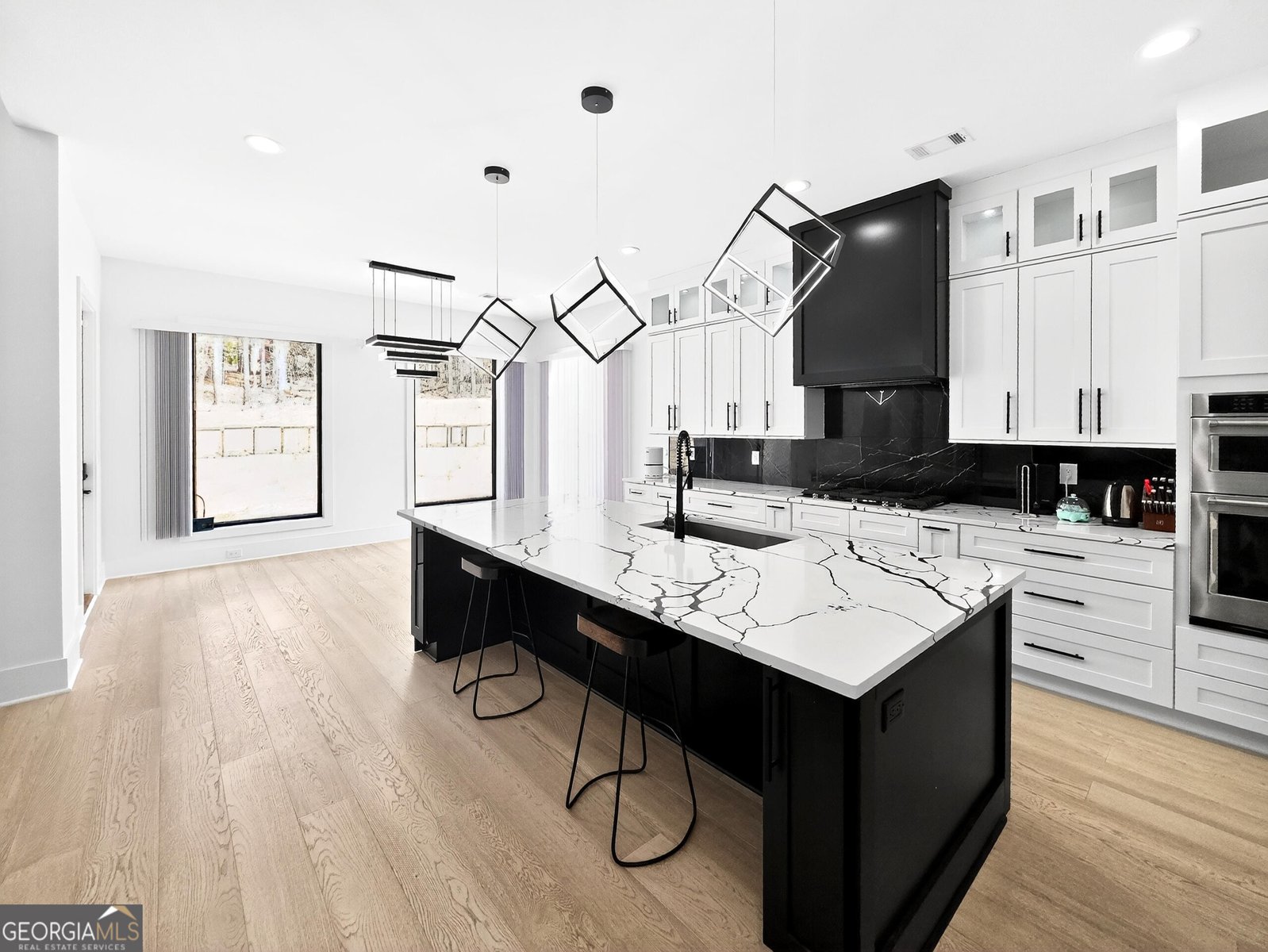 764 Riverside Road Sugar Hill - Photo 10