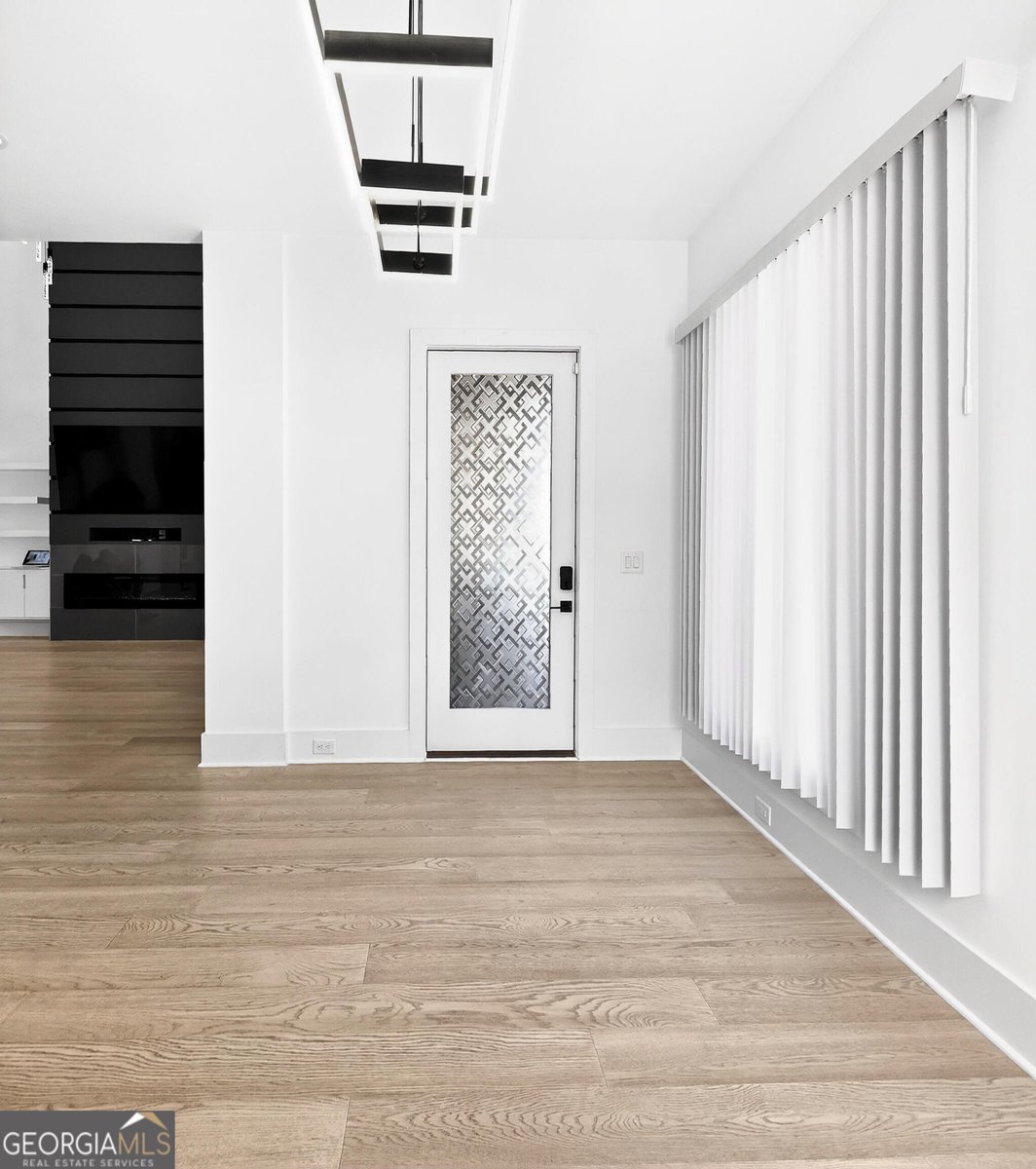 764 Riverside Road Sugar Hill - Photo 17