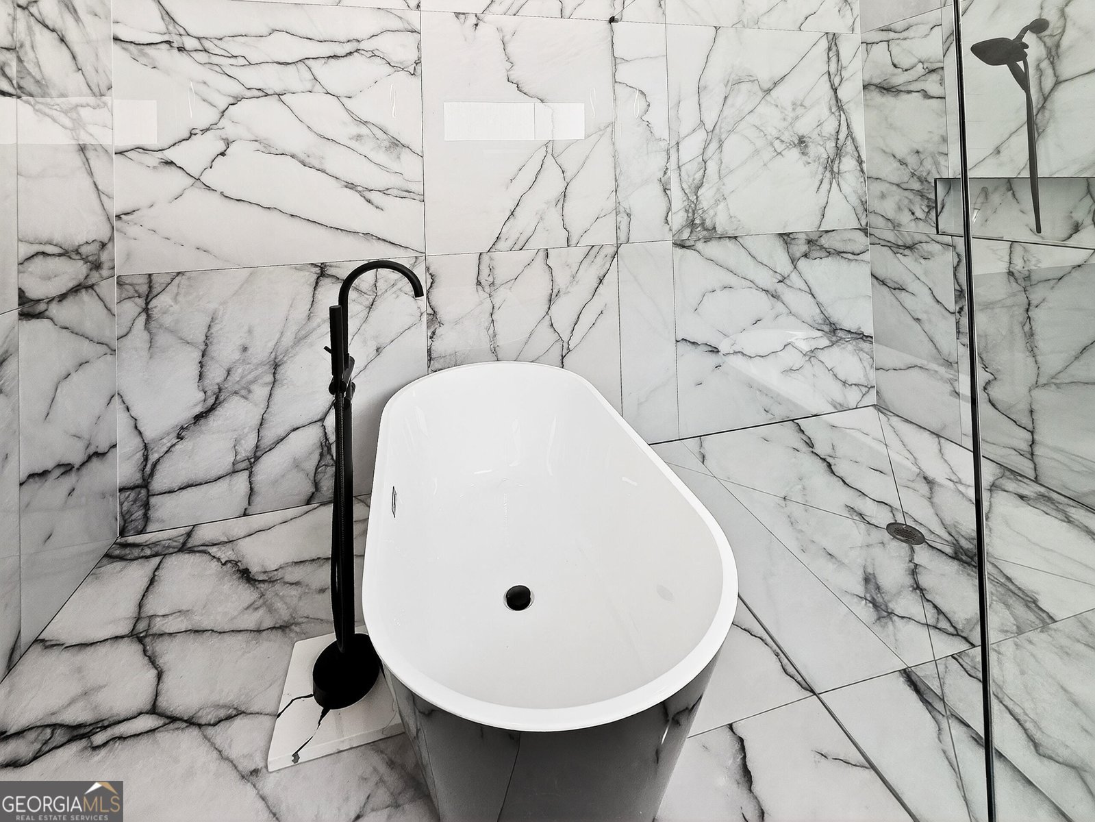 764 Riverside Road Sugar Hill - Photo 24