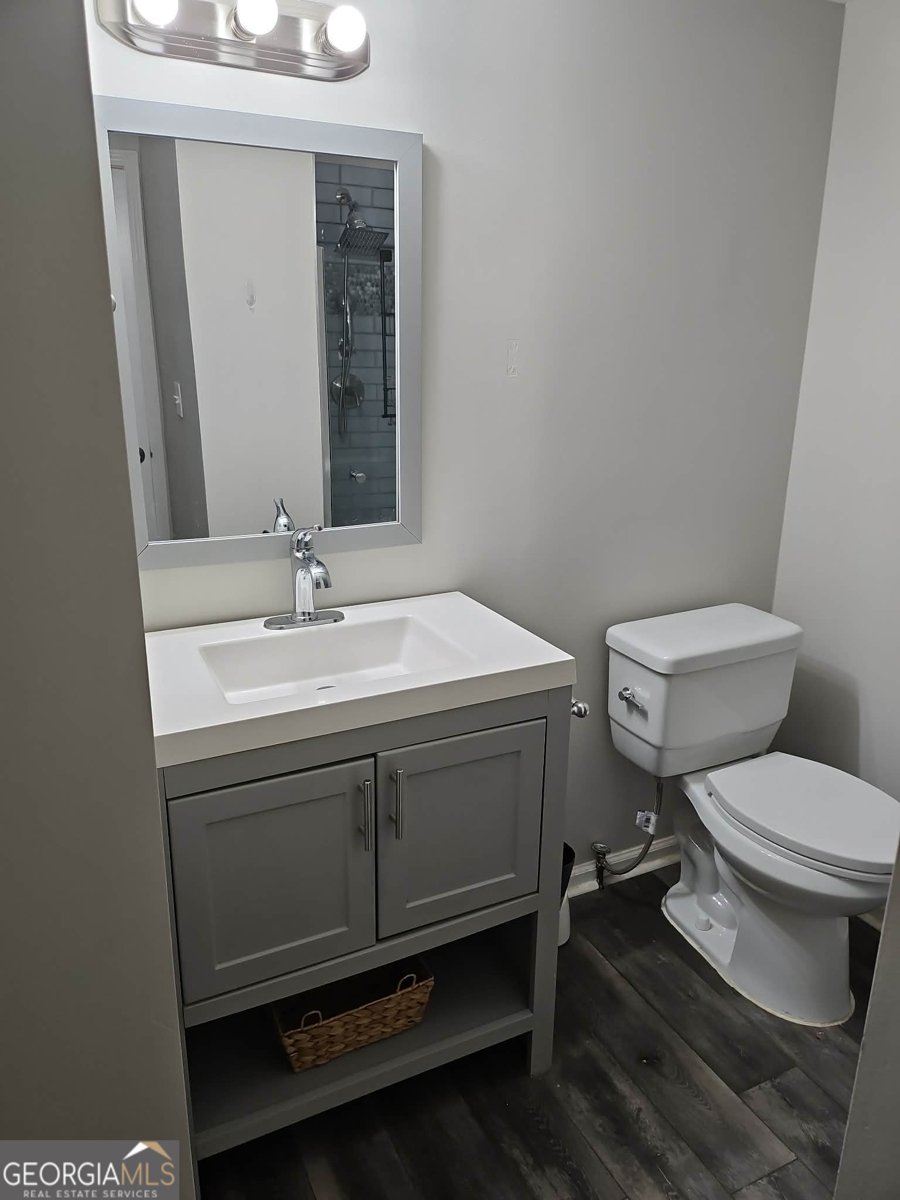 2362 Holly Hill Court Marietta - Photo 12