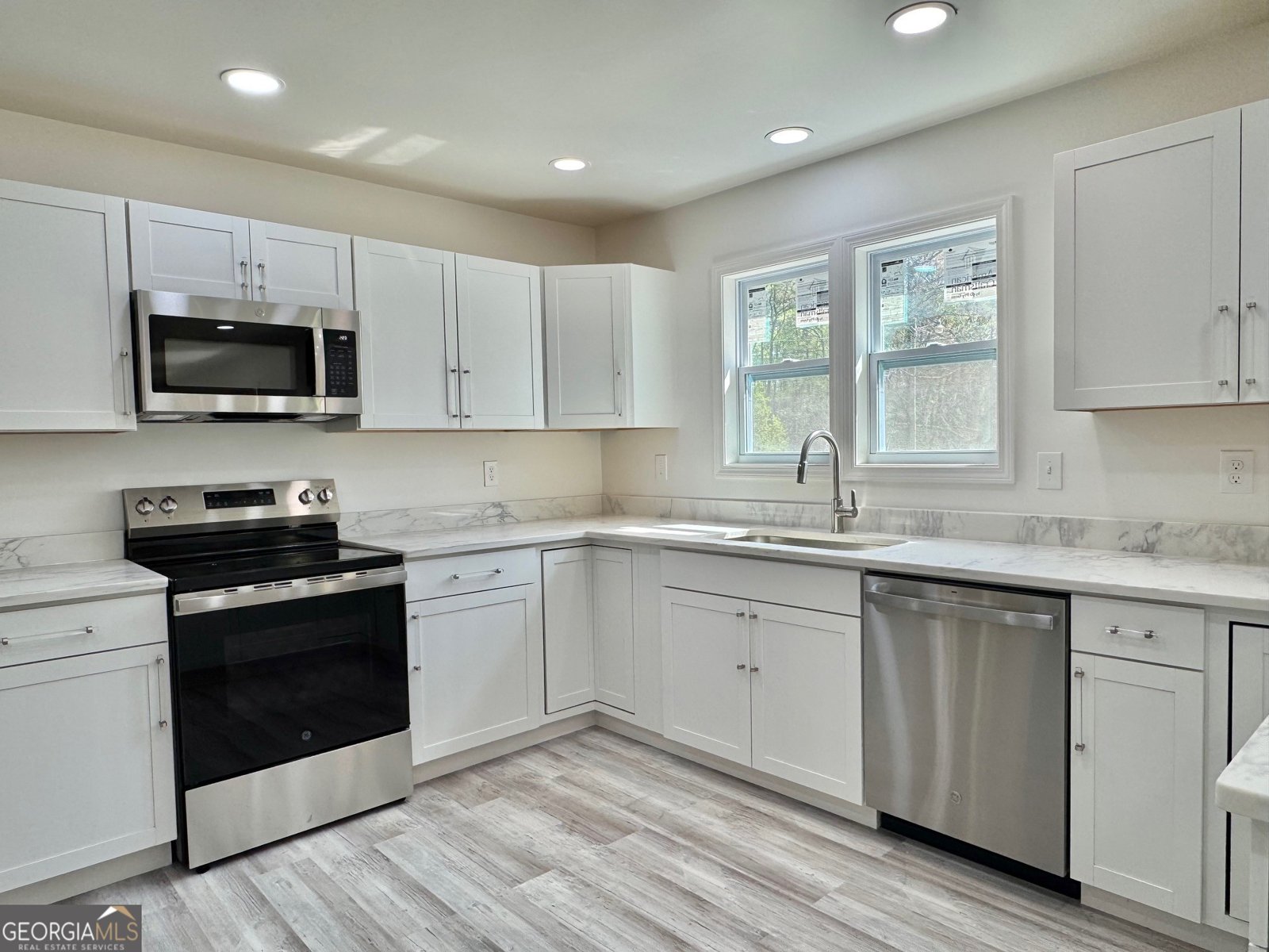 101 Gordon Drive Summerville - Photo 9