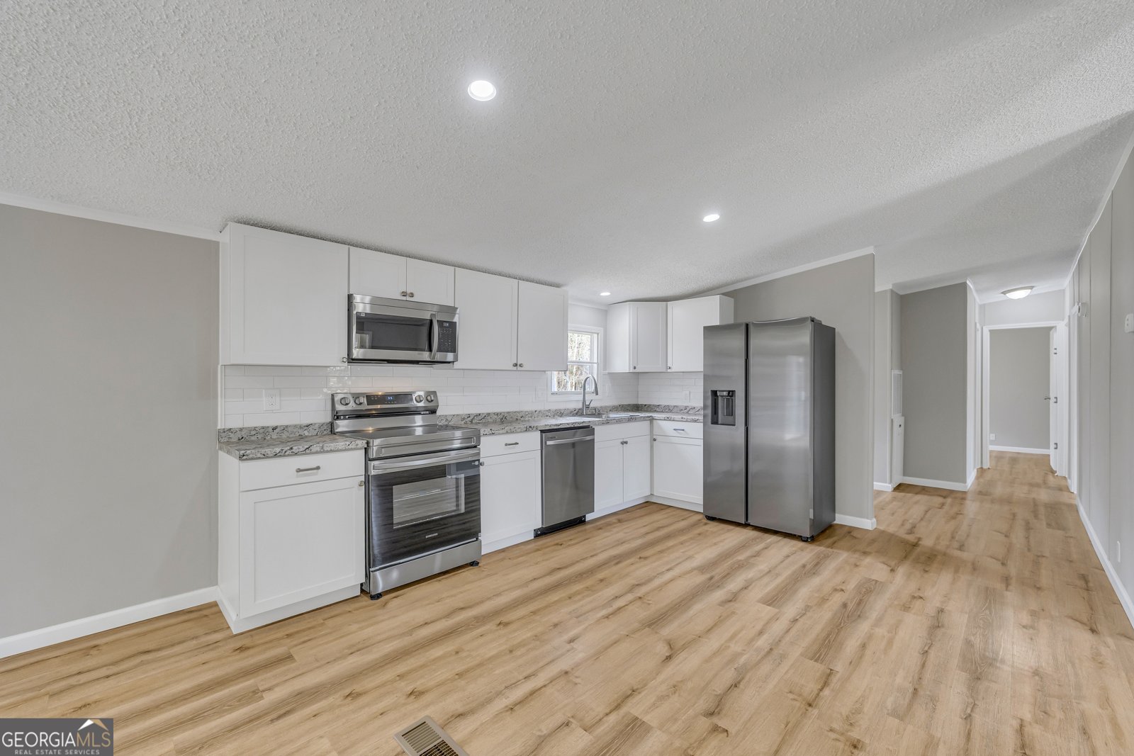 199 Alberta Drive Colbert - Photo 19