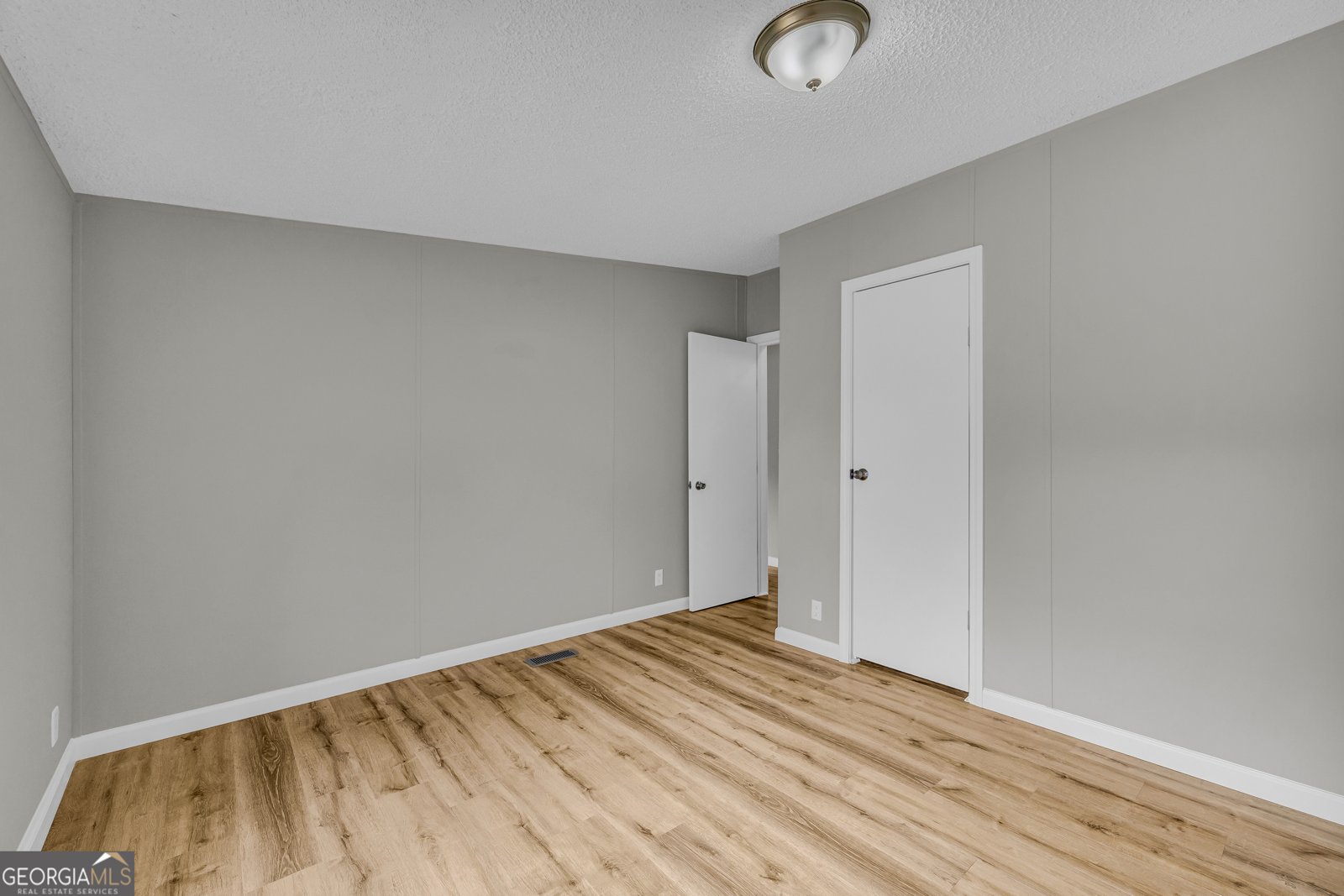 199 Alberta Drive Colbert - Photo 32