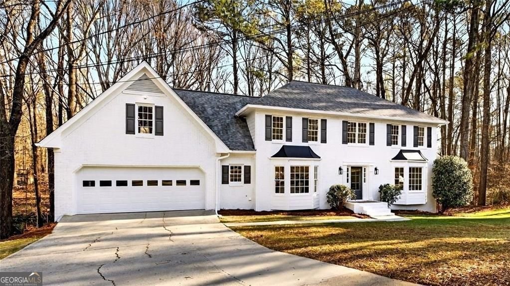 5649 Whitesburg Court Peachtree Corners - Photo 1