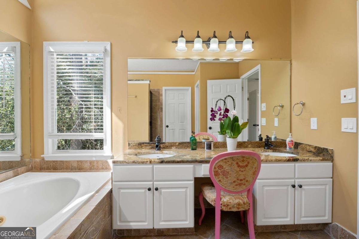 1381 Gateswalk Path Lawrenceville - Photo 35