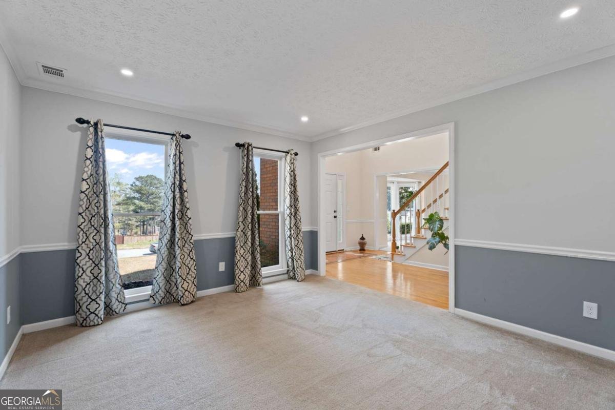 1381 Gateswalk Path Lawrenceville - Photo 6