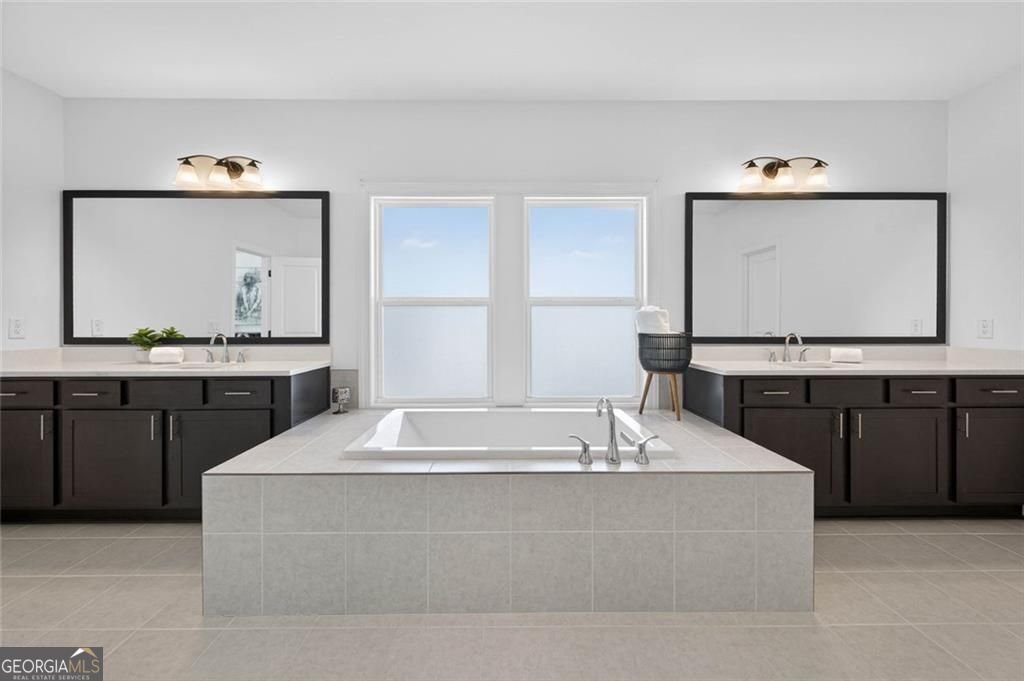 512 Cedar Crest Circle Woodstock - Photo 6