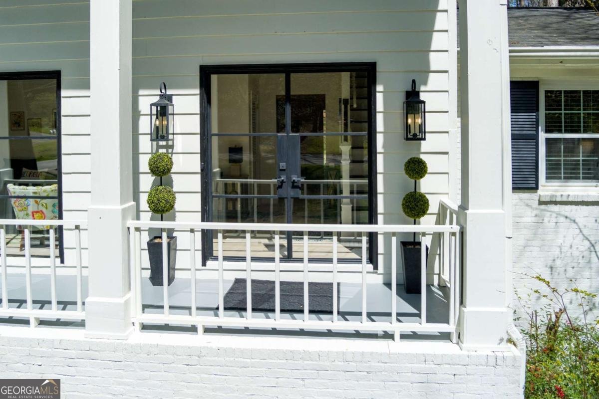 204 Devonwood Drive Sandy Springs - Photo 9