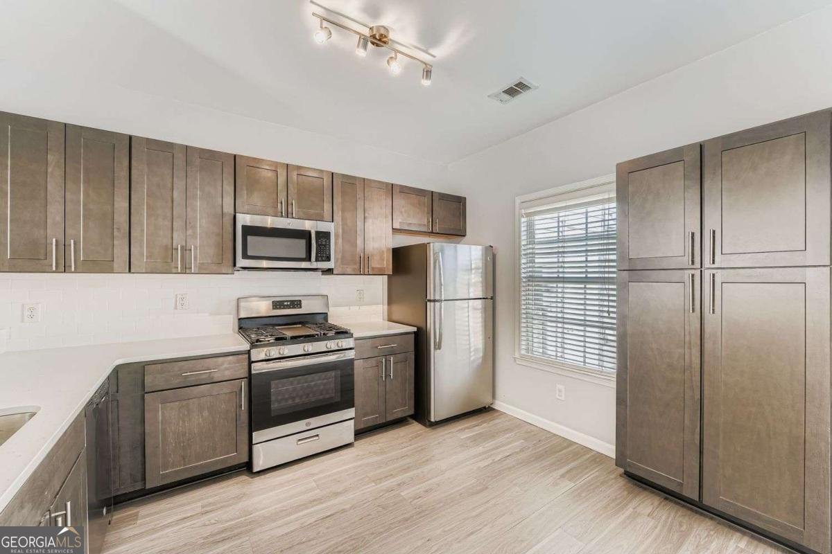 1310 Kilmington Court Alpharetta - Photo 9