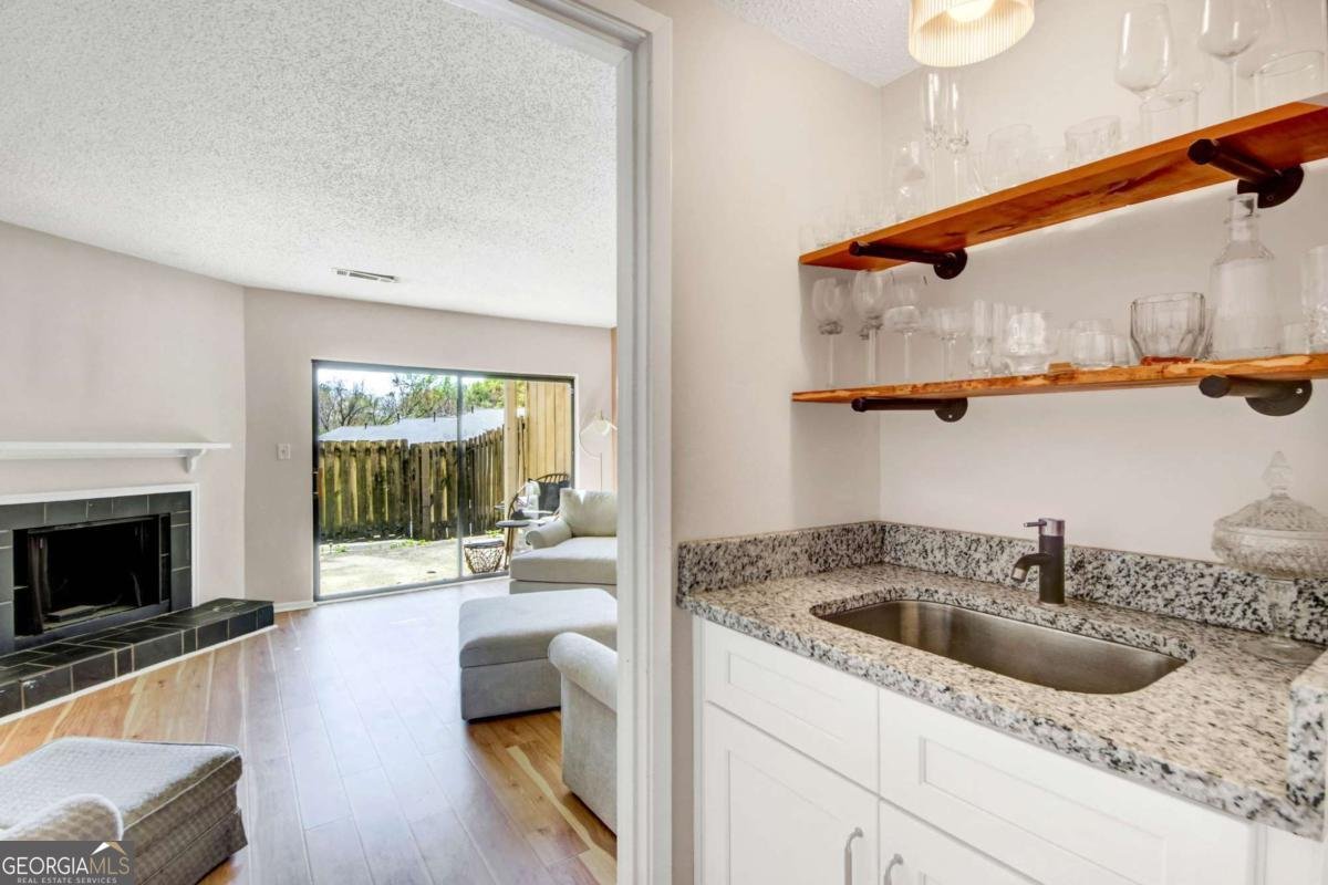 2163 Palmyra Drive Marietta - Photo 7