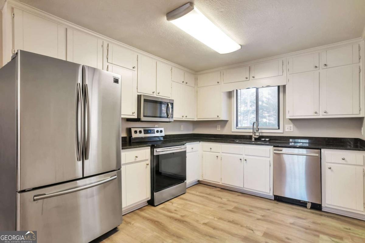 1221 Summit Links Court Snellville - Photo 10