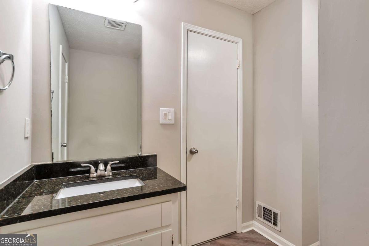 1221 Summit Links Court Snellville - Photo 14