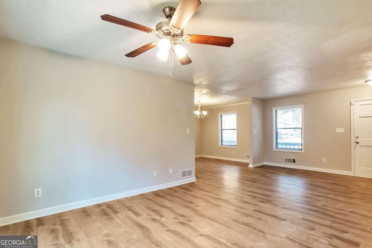 1221 Summit Links Court Snellville - Photo 7