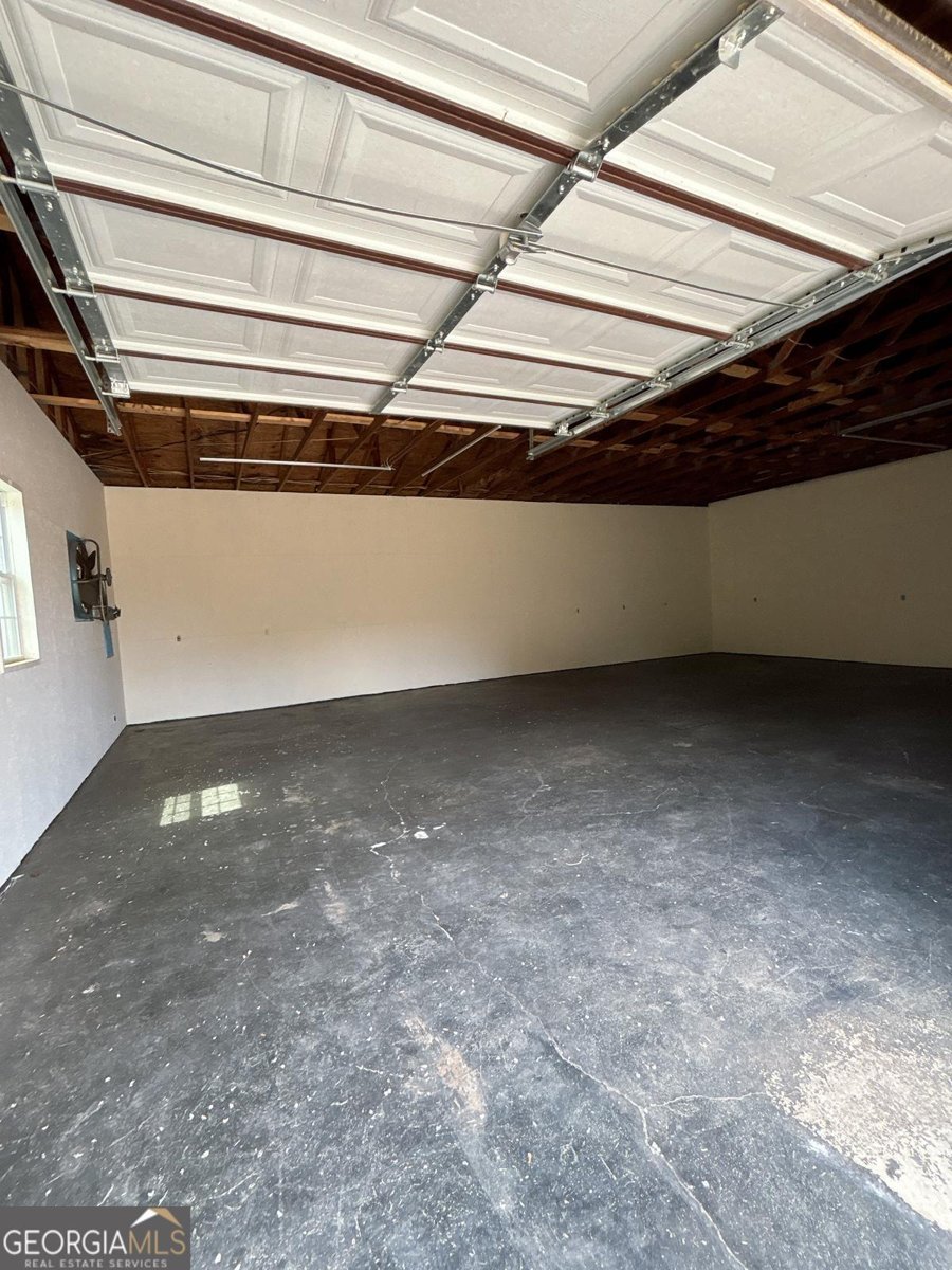 643 Rebecca Stree Lilburn - Photo 14