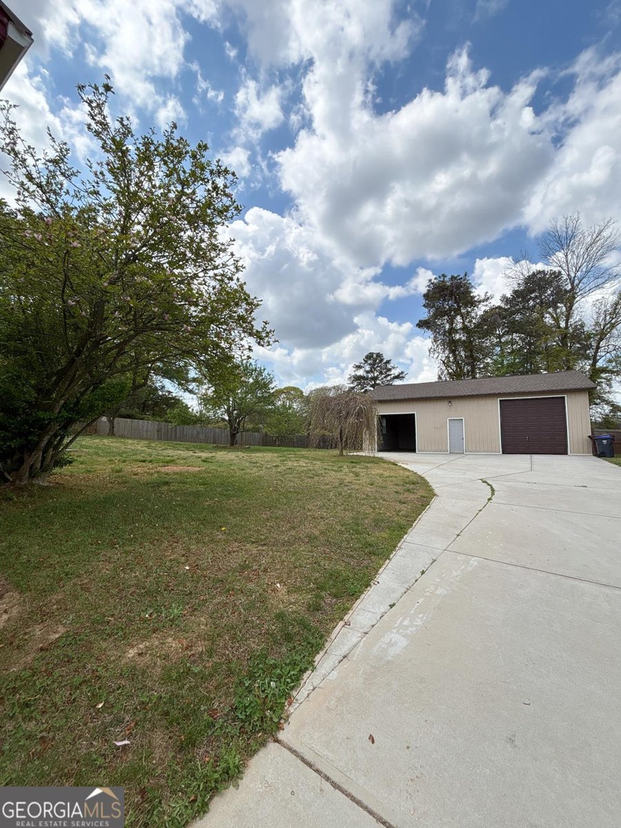 643 Rebecca Stree Lilburn - Photo 20