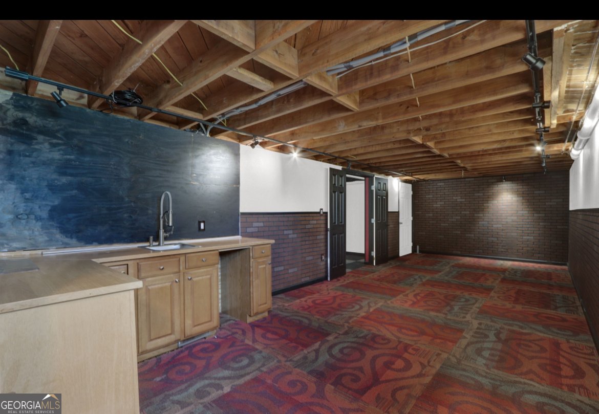 643 Rebecca Stree Lilburn - Photo 9