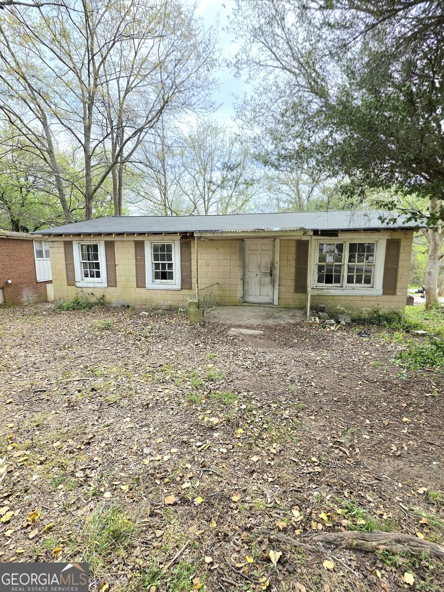 7074 Hammond Way Lithonia - main photo