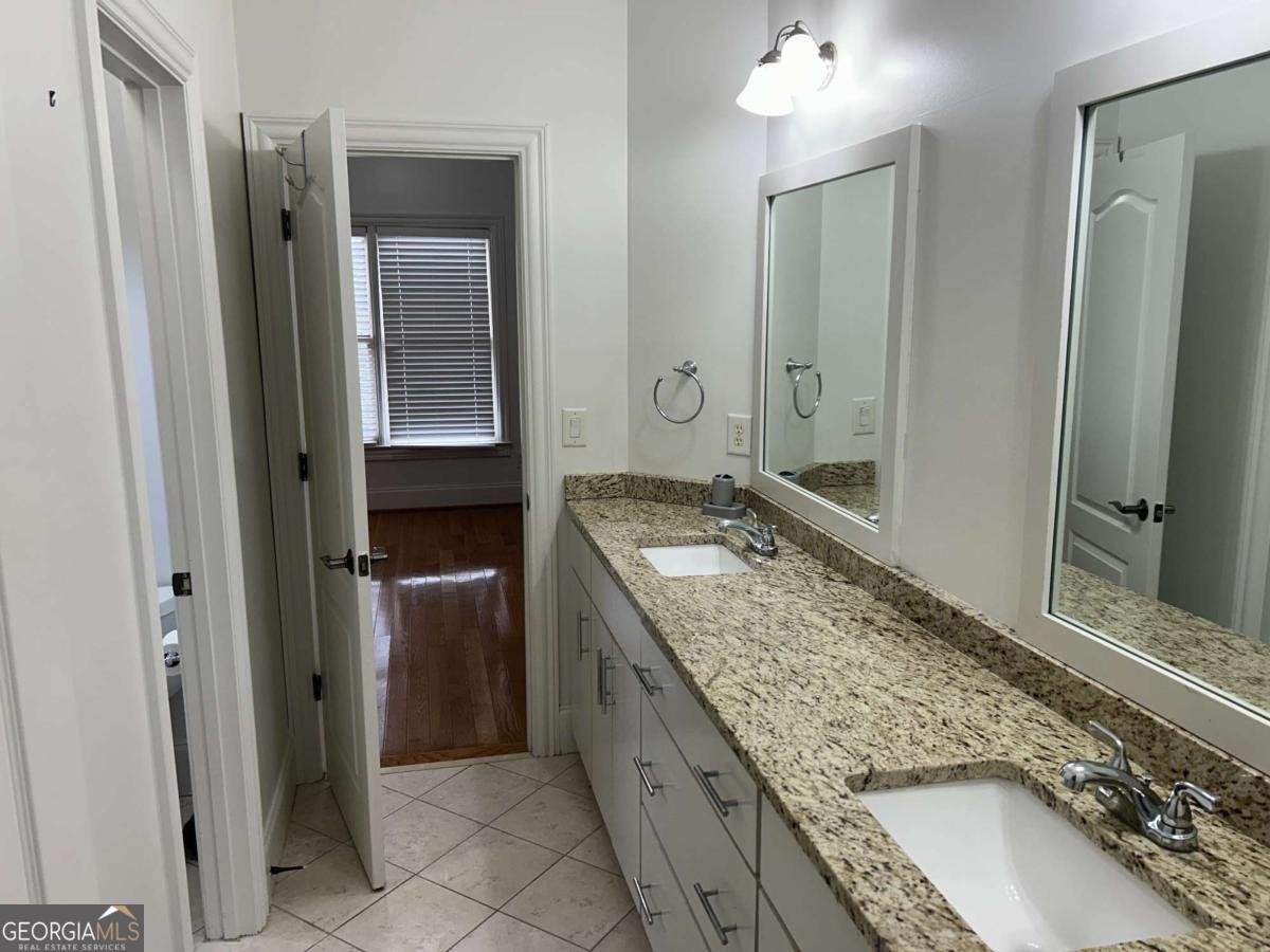 8069 Kenstone Court Atlanta - Photo 17