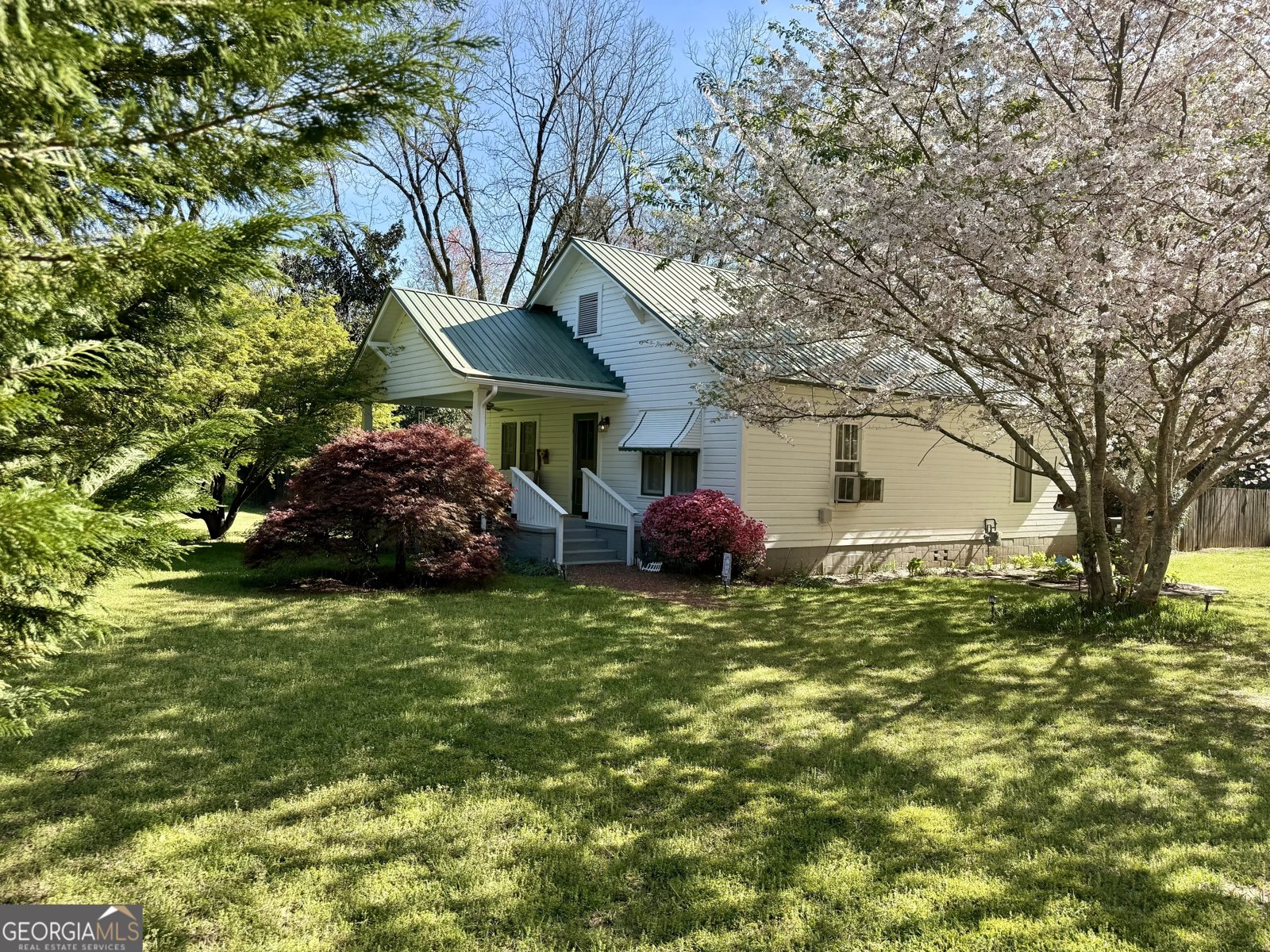 4671 Macon Highway Bishop - Photo 1