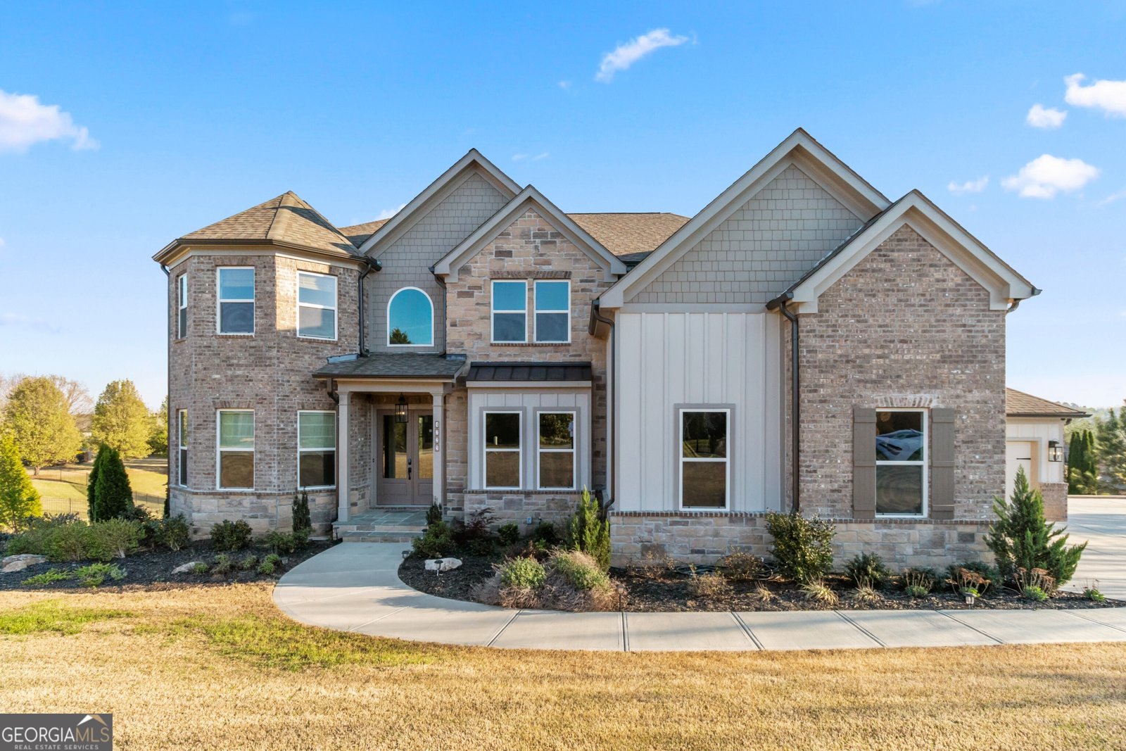 4725 Cardinal Ridge Way Flowery Branch - Photo 1