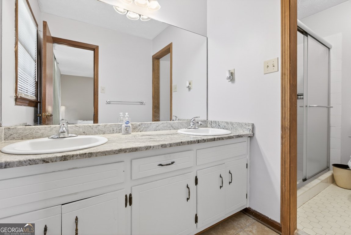 1177 Charlie Lane Lilburn - Photo 40