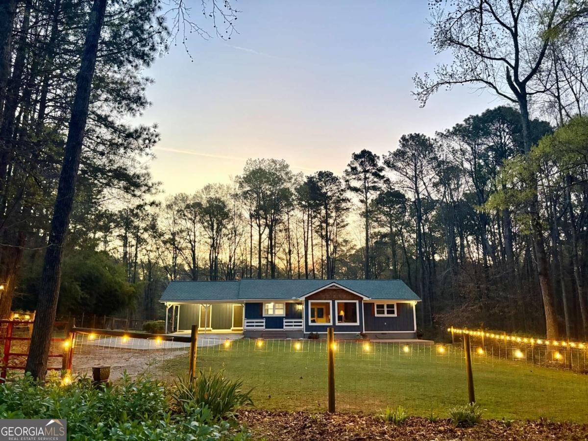 1878 Highway 85 Fayetteville - Photo 1