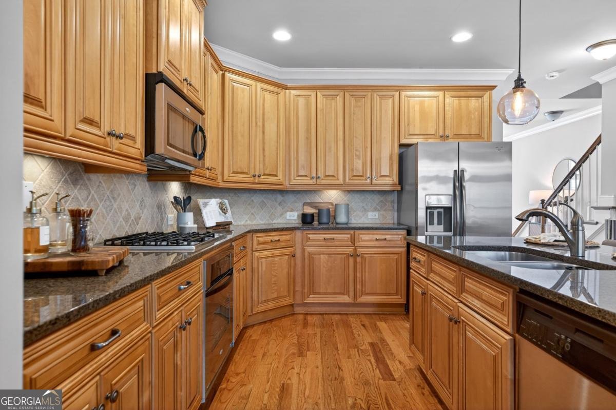 7690 Willoughby Court Alpharetta - Photo 13