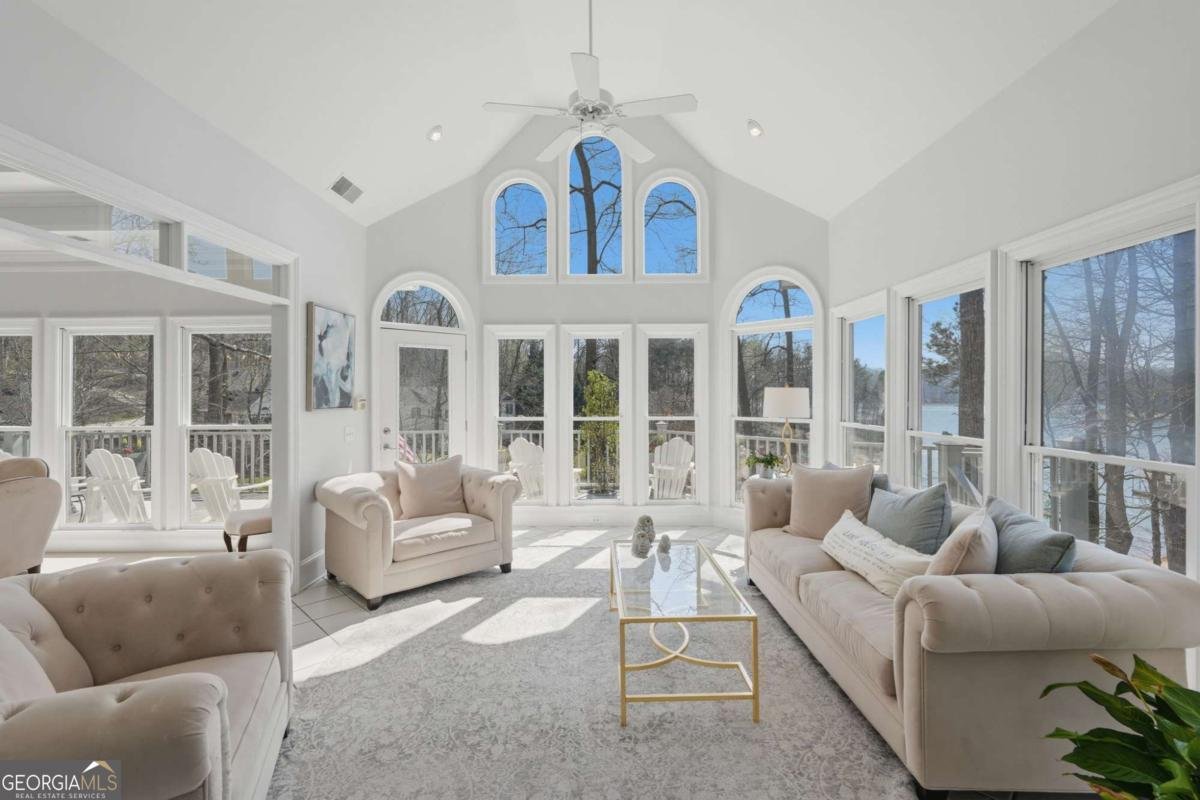 9155 Bay Pointe Drive Gainesville - Photo 10