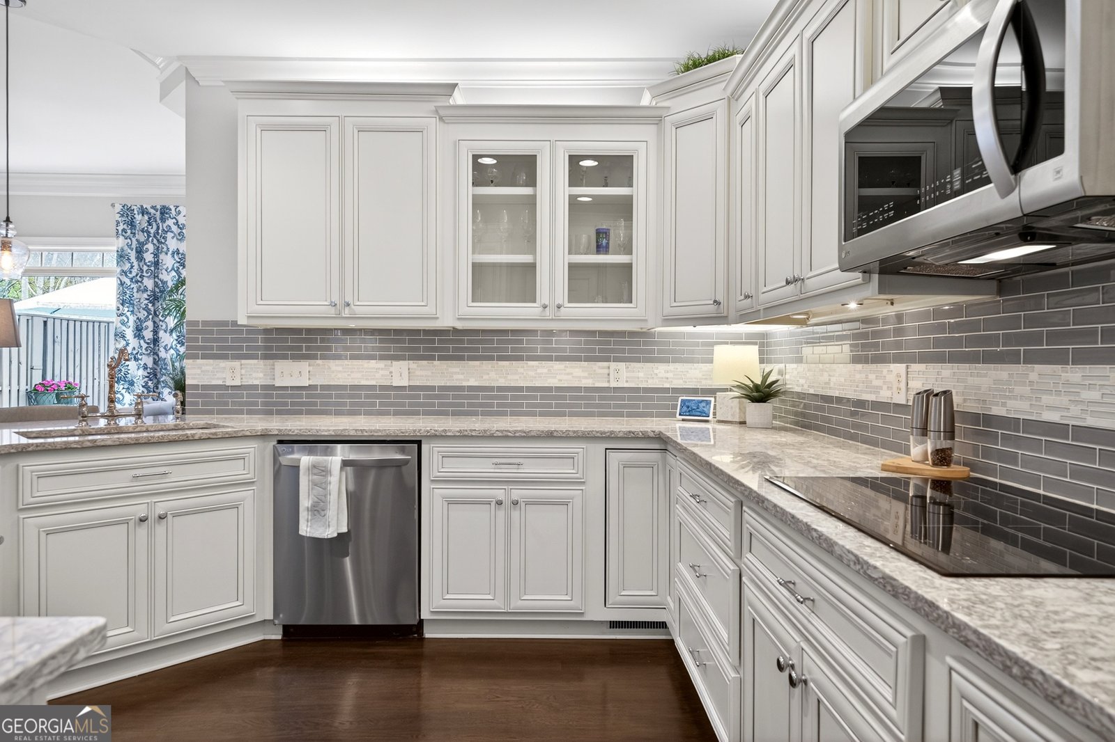 5492 Glenridge Drive Sandy Springs - Photo 12