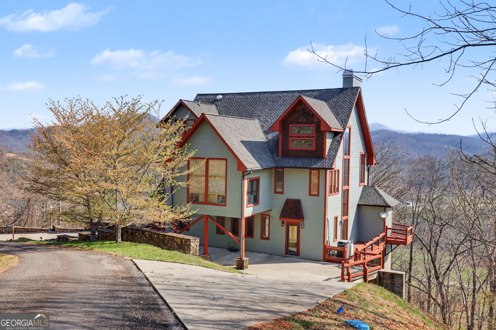 1613 Clark Drive Hiawassee - Photo 1