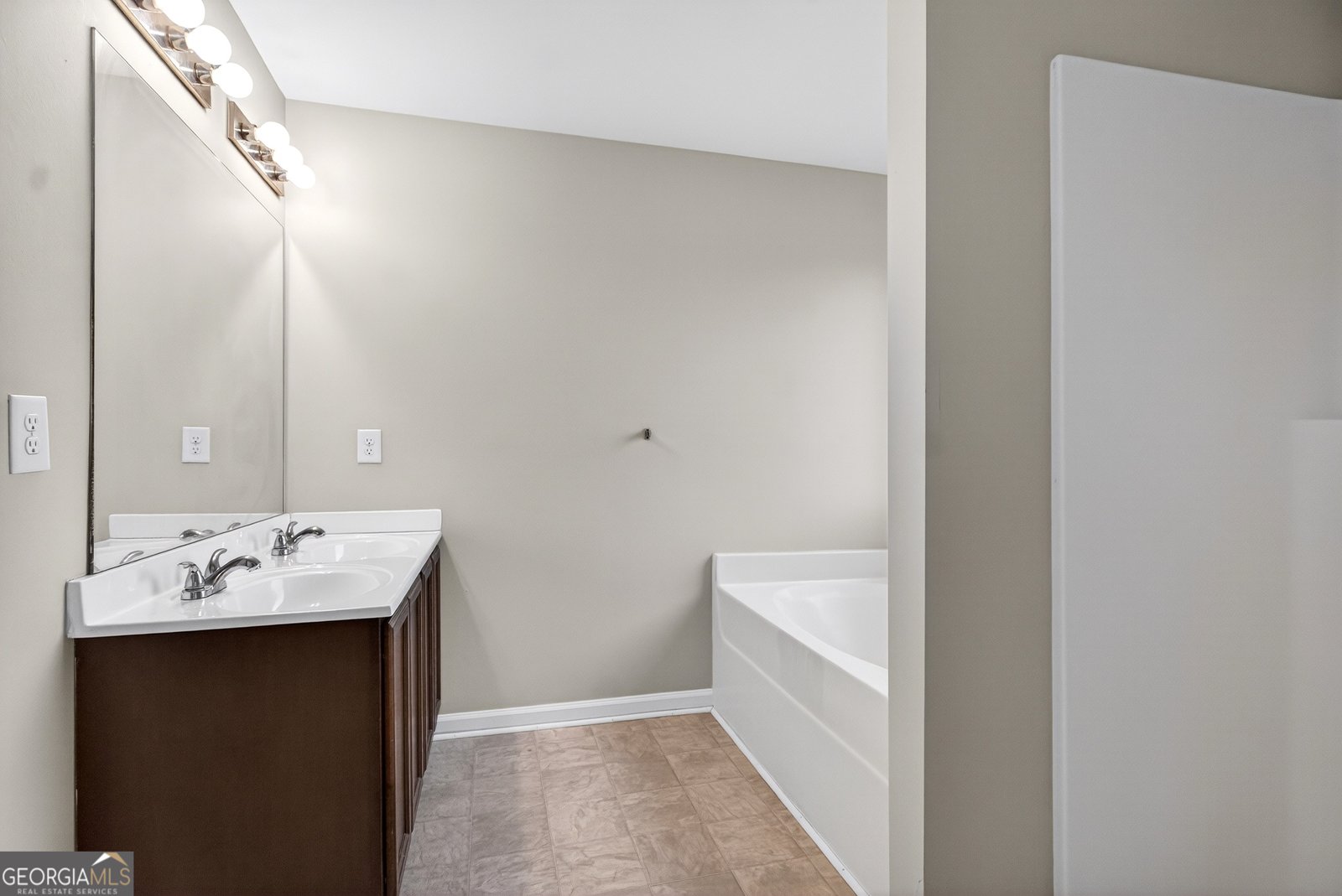 203 Cary Street Lagrange - Photo 13