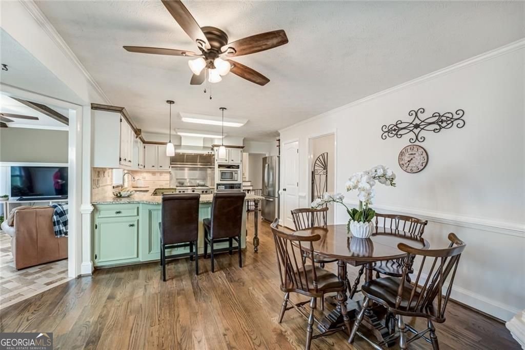 9635 Red Bird Lane Johns Creek - Photo 10