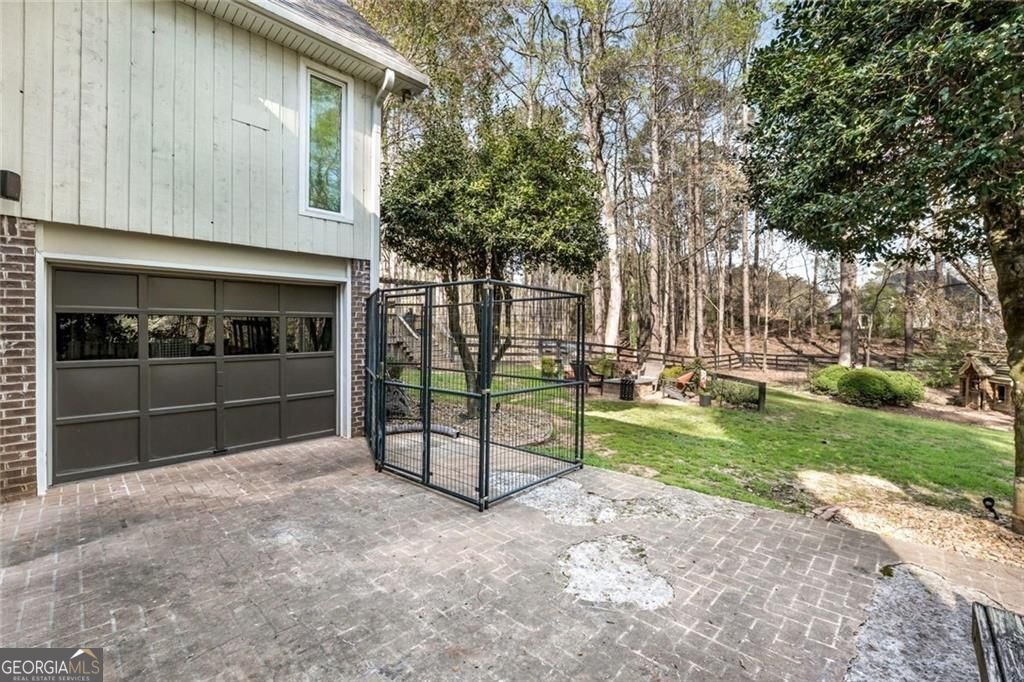 9635 Red Bird Lane Johns Creek - Photo 30