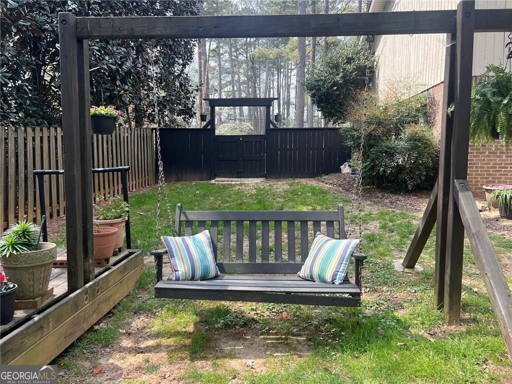 9635 Red Bird Lane Johns Creek - Photo 40