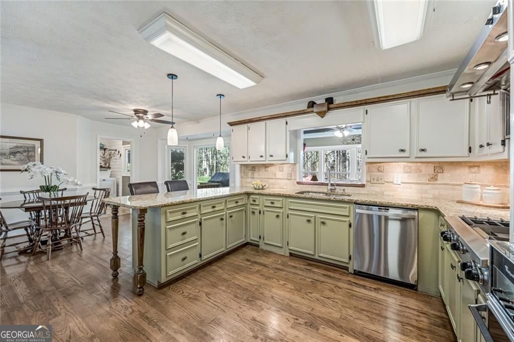 9635 Red Bird Lane Johns Creek - Photo 8