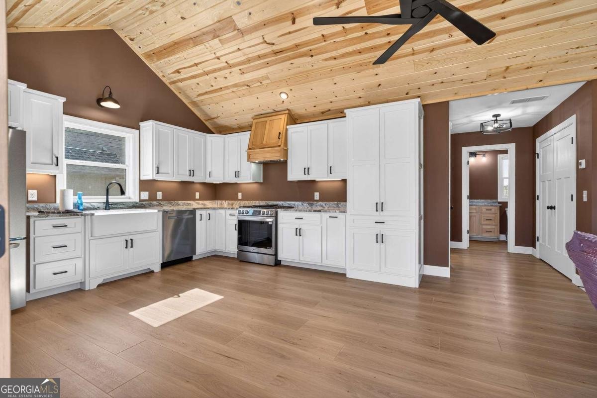 318 Second Street Blue Ridge - Photo 15